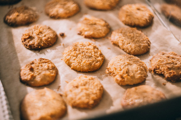 Oatmeal Cookies – Crispy and Salted!