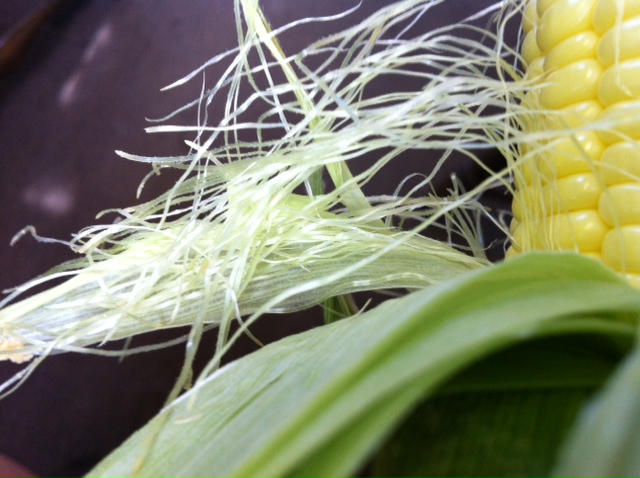 Tip: How to de-cob your corn
