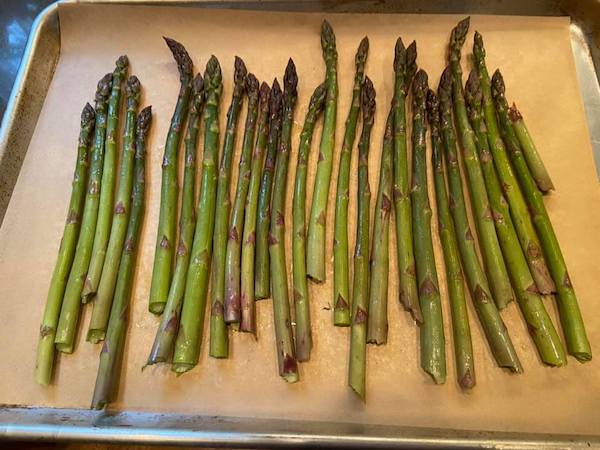 Roasted Asparagus with Mojo