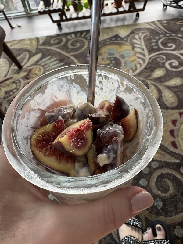 Overnight Oats with Fresh Figs